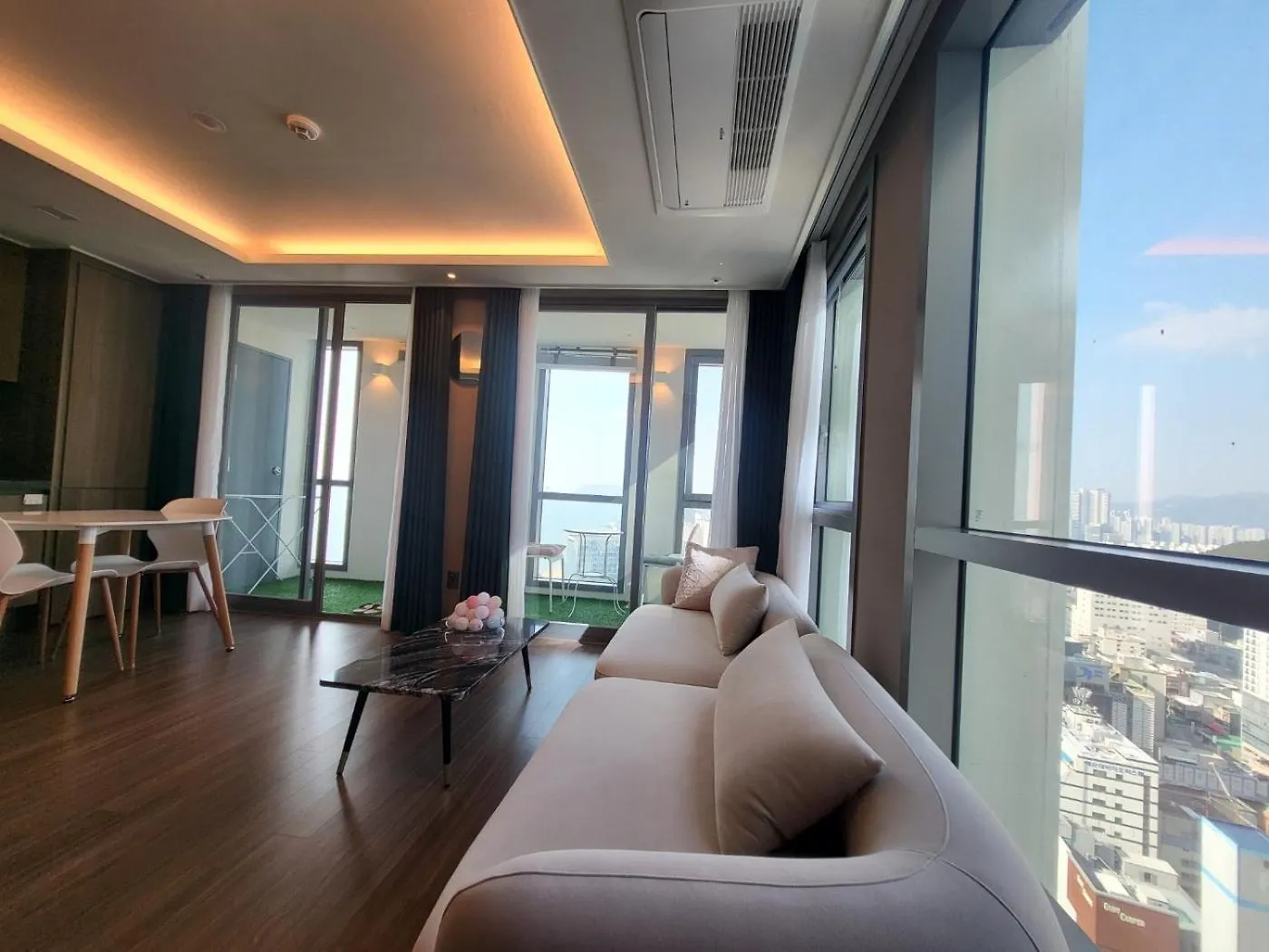 Elbon The Stay Haeundae Beach Ocean View Busan 0*,