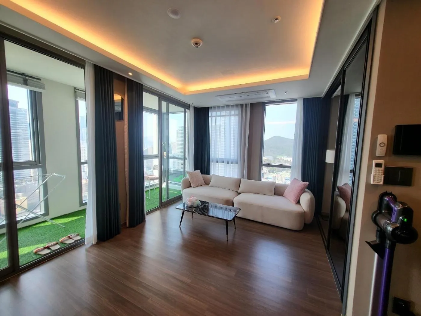 Elbon The Stay Haeundae Beach Ocean View Busan 0*,  South Korea